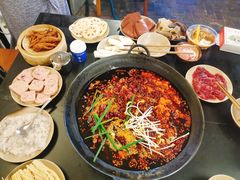 -岗上渣渣老火锅(两路口店)