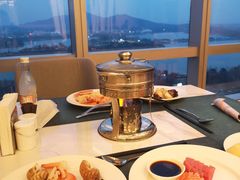 -湖景知味西餐厅•自助餐• 轻食(南京金茂威斯汀大酒店)