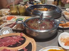 -黑金·寻焰自助百汇·烤肉·火锅(中街店)