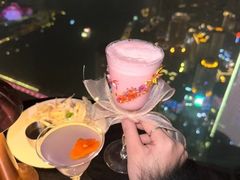 -苏丝的天空高空酒吧Suzie's Sky Bar