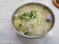 -三姐妹冷面馆(保卫路店)