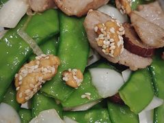 琥珀百合炒羊肉-新兴家喻酒家·羊城名宴(昌岗店)