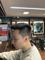 -贝勒爷专业男发