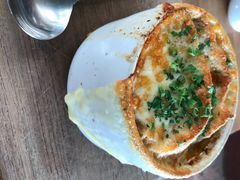 -ROAST coffee & eatery