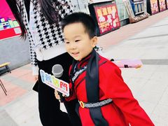 -蓝话筒·少儿成人演讲口才·主持朗诵·戏剧表演(大华第一坊店)