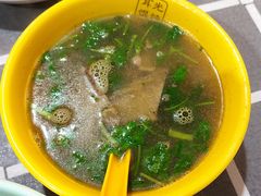正宗牛肉汤-潘国仙耳光馄饨(黄家阙路店)