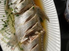 -七的湖·晚芳亭·阳澄湖农家菜·大闸蟹(莲花岛店)