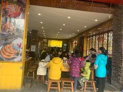 等位区-西环肥仔螺蛳粉(总店)