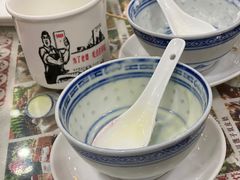 -周大娘牛乳(旧寨古村总店)