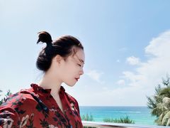 -亚龙湾亚泰商业街