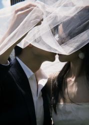 -挪娅婚纱摄影皇家会所