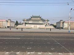 -金日成广场