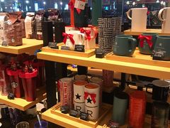 -星巴克臻选(成都环球乐天店)