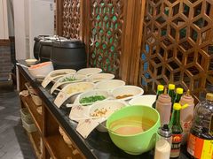 -锅首鲜品火锅(鸳鸯店)