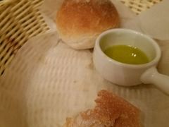 饭前餐包-ALBERGUE 1601 婆仔屋葡国餐厅