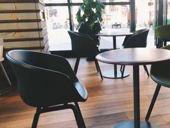 靠窗位-Wagas沃歌斯(静安大悦城店)