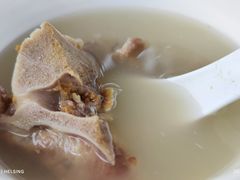 老火例汤-香港深井掂檔烧鹅茶餐厅(海韵城店)