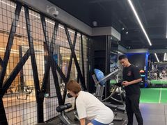 -懒人Club健身(卓越时代广场店)