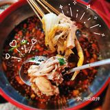 红料理拍了拍你，请你双红节撸串吃宵夜[奸笑]🍻🥢