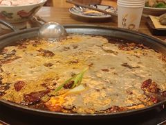 -旧街市鲜货老火锅(大光路店)