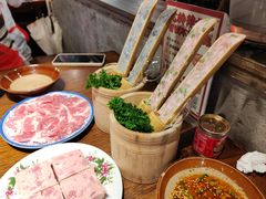 -萍姐火锅·公路夜市(武汉首店)