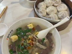 鸭血粉丝-百年尹氏汤包(湖南路狮子桥店)