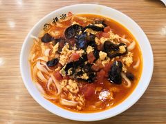 -顺溜·手工刀削面·黑金店(铜锣湾店)