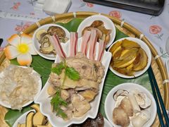 -菌林天下·野生菌汤锅