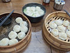 鲜肉小笼-万寿斋(山阴路店)