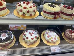 -花花卷卷·鲜食蛋糕(静安久光百货店)