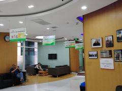 -雅悦齿科(顾村公园店)