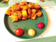 鲜果菠萝里脊-蜜桃花开·中西融合菜E&W(南长街店)