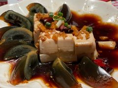 -肥肥虾庄·金牌油焖大虾(杨园滨江时代walk店)