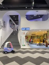 -MINI MARS 脚下的城市乐园·餐饮·派对(静安江宁店)