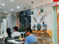 用餐区-鑫龙福麻辣烫(尚德大厦店)
