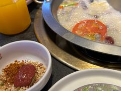 -沸炉重庆老火锅(军事博物馆店)