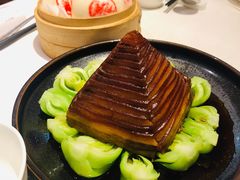金牌扣肉-南麓·浙里(外滩店)
