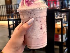 -星巴克(南宁民歌湖店)