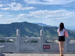 -定都峰