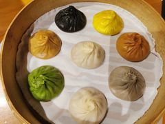 -乐忻皇朝(上海中心大厦店)