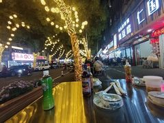 -健跳小海鲜(人民路店)