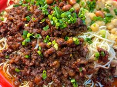 -犟一碗双椒鸡面(得意世界店)