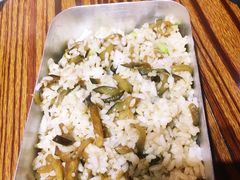 茄子炒饭-马路牙子地桌烤肉(工体店)
