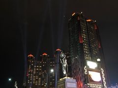 -影汇之星8字形摩天轮