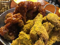 干酪甜辣双拼炸鸡-BHC炸鸡(明洞总店)