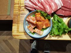 -明洞阿姨·韩式酱蟹烤肉·创意料理(三元桥店)