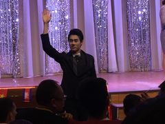 -金东尼人妖秀