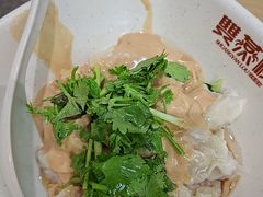 -双燕楼·手工馄饨·汤面小吃(世纪汇店)