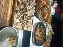 -小俩口烧烤东北菜(双井店)