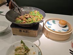 -费大厨辣椒炒肉(高铁吾悦广场店)